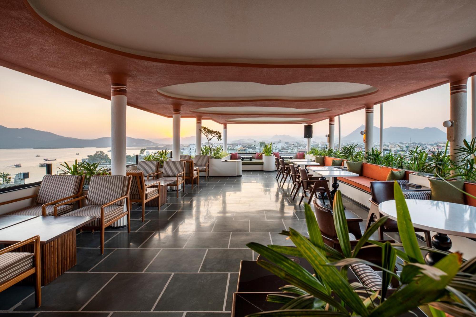 The Red Pier By Downtown Hotel 3*